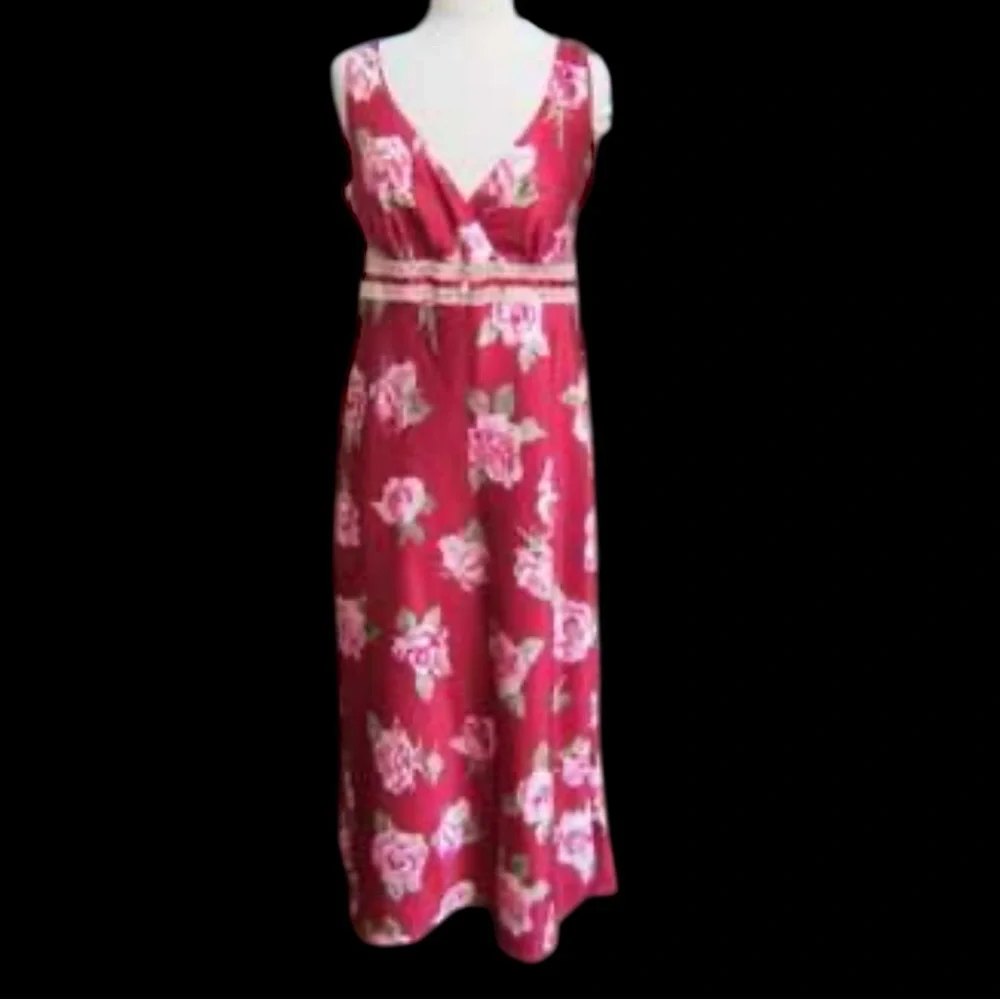 Vintage California Dynasty Babydoll Empire Waist Fushia Floral V-Neck Nightgown